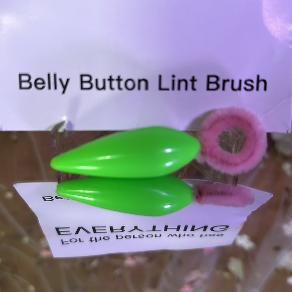 Belly Button Lint Brush - Picture 3 of 4